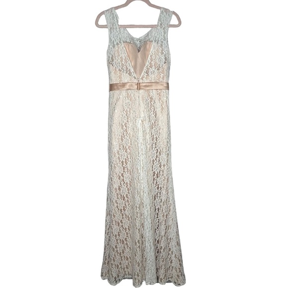 Christina Wu Lace Overlay Sleeveless Mermaid Maxi Gown - Picture 3 of 13
